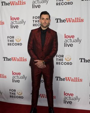 Zak Resnick @ BroadwayWorld Zak Resnick Photo