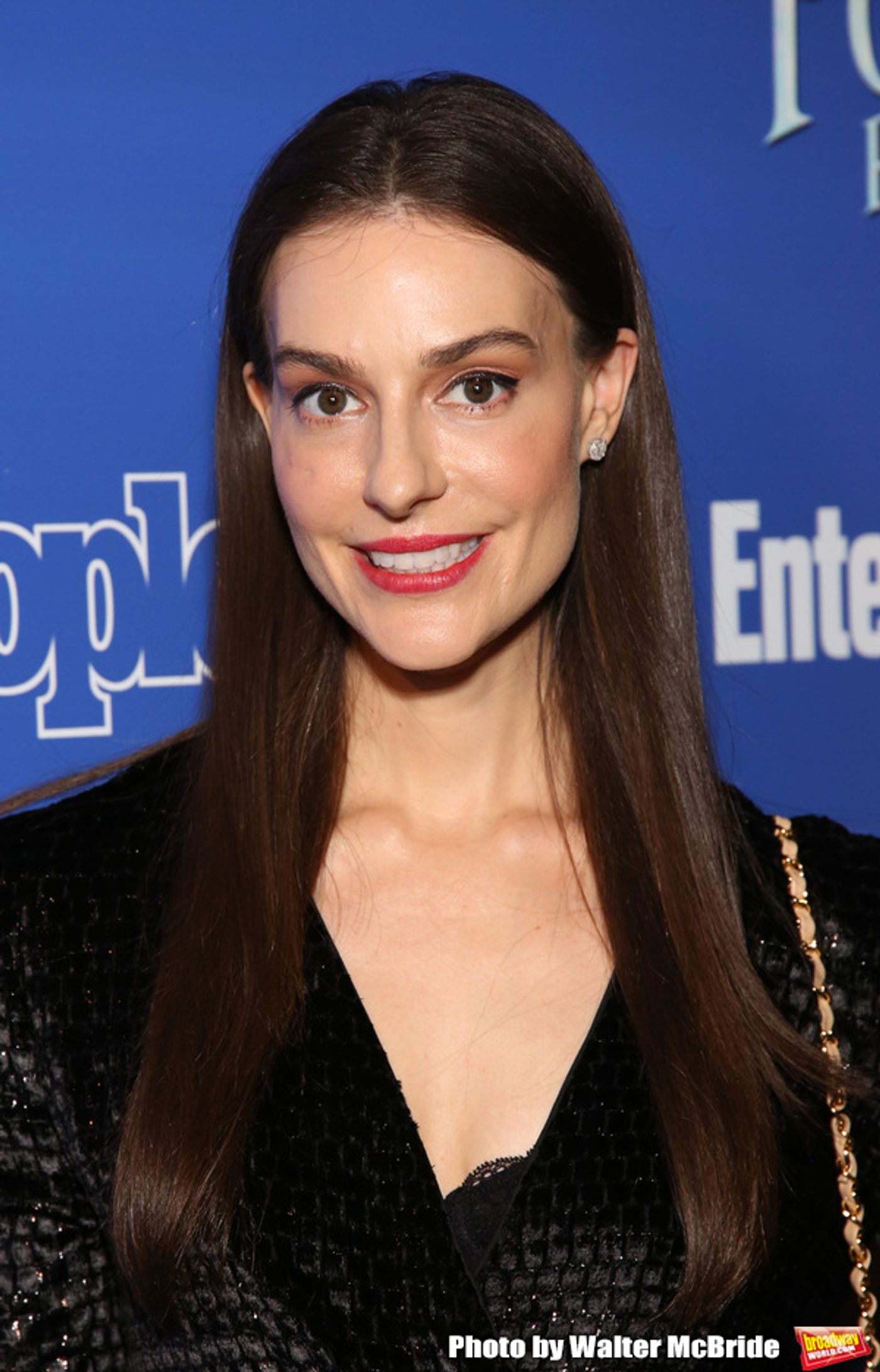 Photo Coverage: On the Practically Perfect Red Carpet for MARY POPPINS RETURNS New York Premiere!  Image