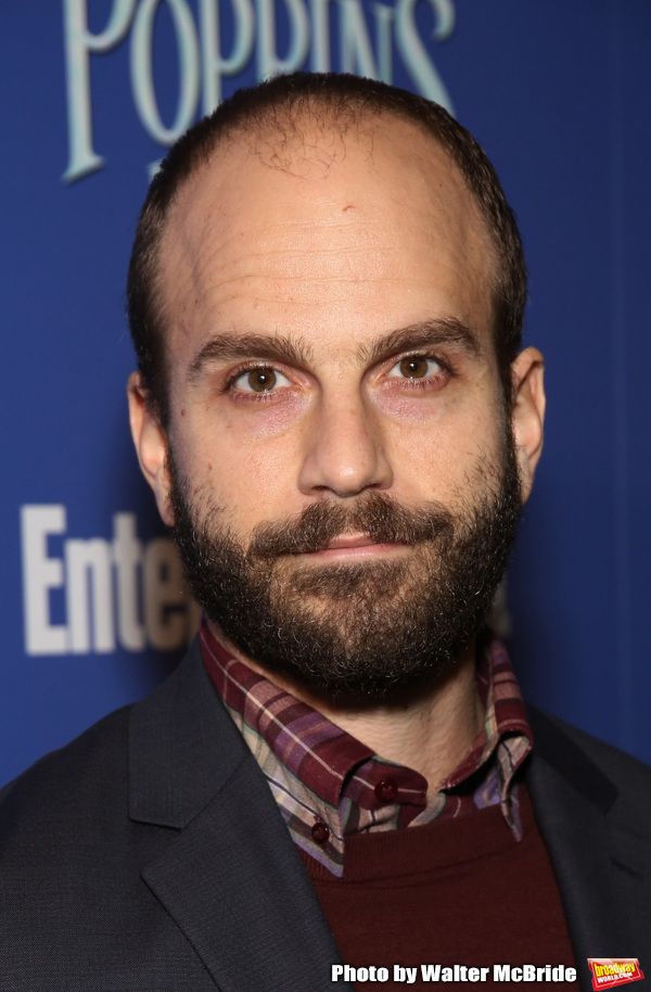Photo Coverage: On the Practically Perfect Red Carpet for MARY POPPINS RETURNS New York Premiere! — photo 13 of 84
