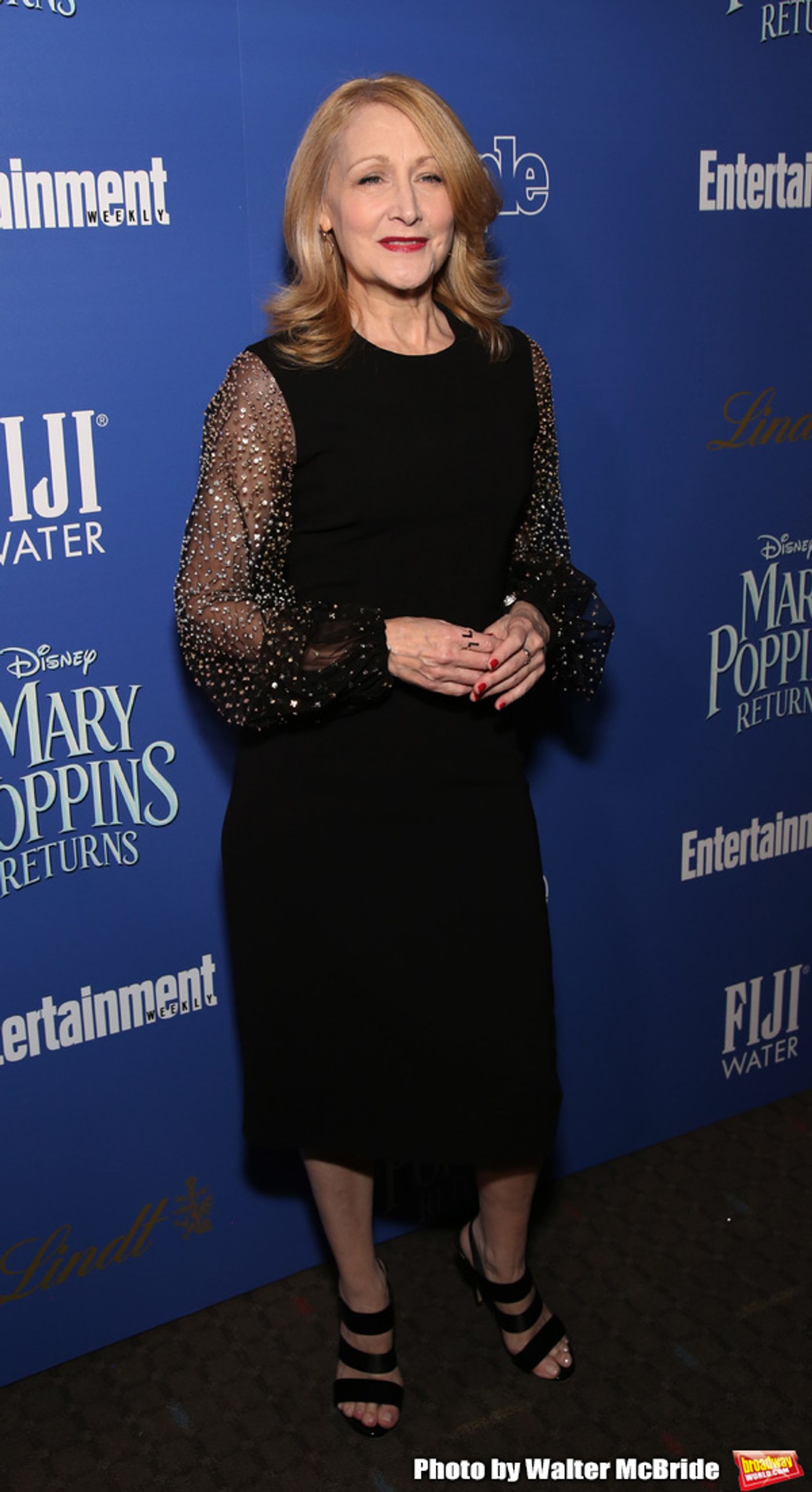 Photo Coverage: On the Practically Perfect Red Carpet for MARY POPPINS RETURNS New York Premiere!  Image