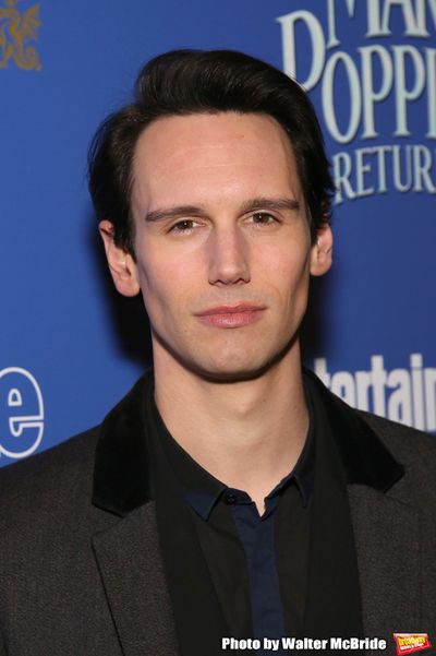 Cory Michael Smith  Photo