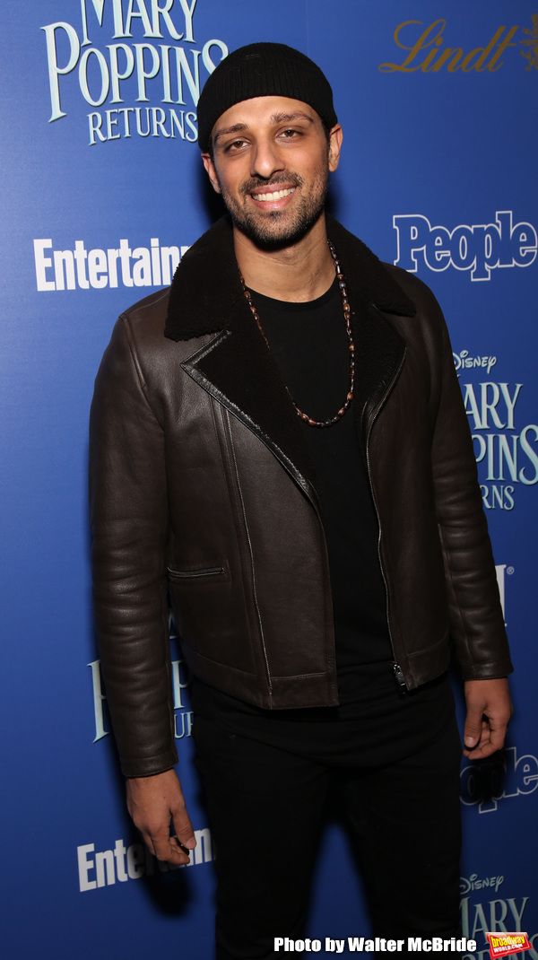 Photo Coverage: On the Practically Perfect Red Carpet for MARY POPPINS RETURNS New York Premiere! — photo 45 of 84