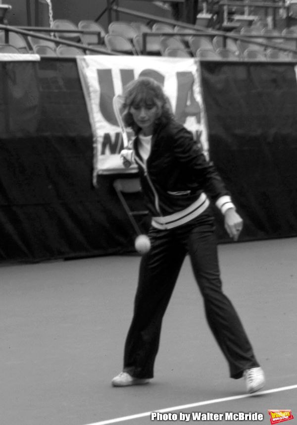 Penny Marshall attends a Celebrity Charity Tennis Tournament at Long Island City on M Photo