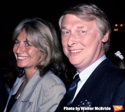 Penny Marshall and Mike Nichols attends a Barbecue at Gracie Mansion on June 1, 1988  Photo