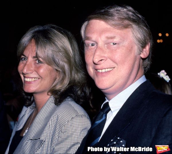 Penny Marshall and Mike Nichols attends a Barbecue at Gracie Mansion on June 1, 1988  Photo