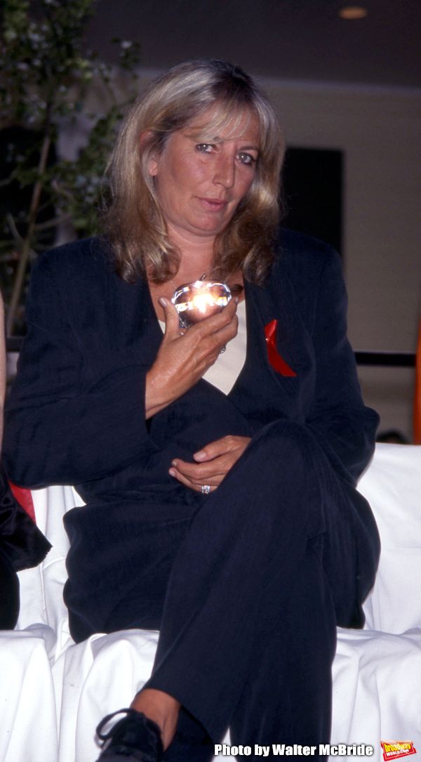 Penny Marshall attendsThe Crystal Apple Awards at Gracie Mansion on June 13, 1996 in  Photo