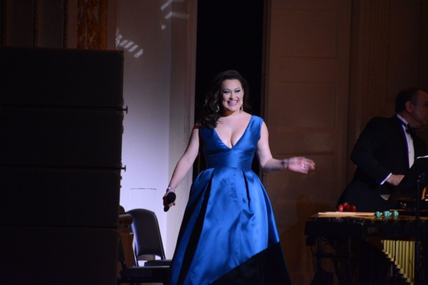 Photo Coverage: The New York Pops and Ashley Brown Perform Holiday Music in UNDER THE MISTLETOE Concert  Image