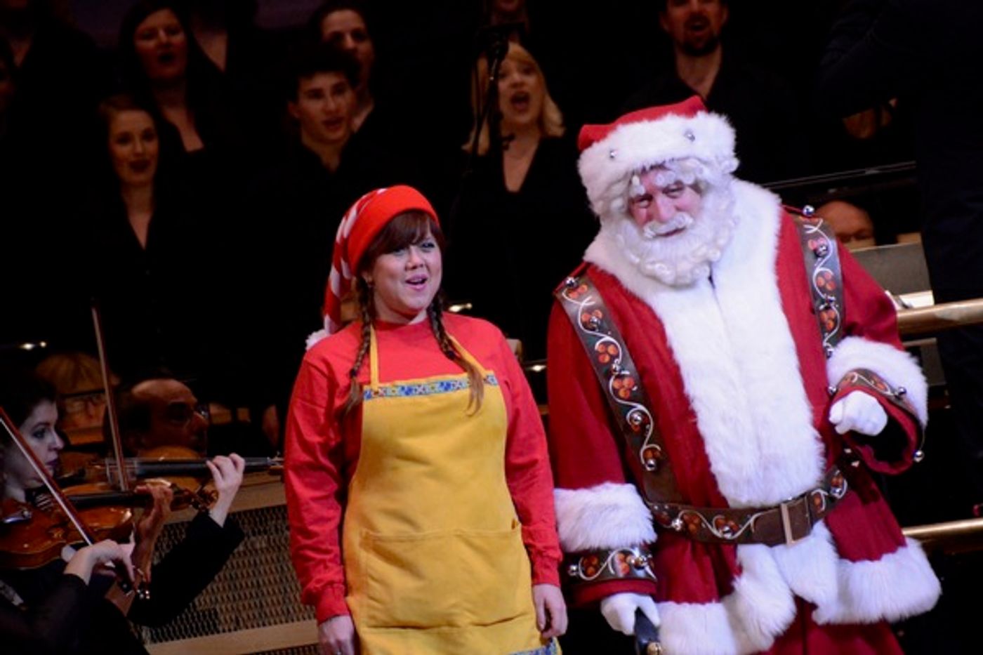 Photo Coverage: The New York Pops and Ashley Brown Perform Holiday Music in UNDER THE MISTLETOE Concert  Image