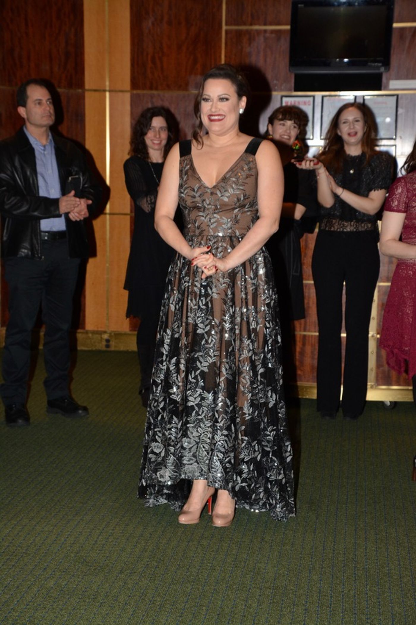 Photo Coverage: The New York Pops and Ashley Brown Perform Holiday Music in UNDER THE MISTLETOE Concert  Image