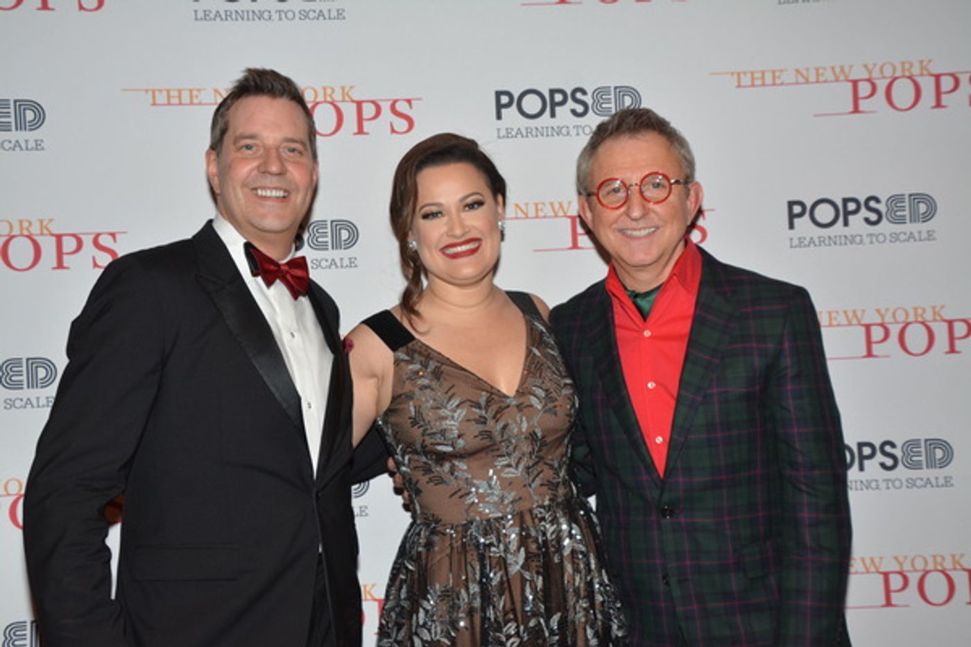 Photo Coverage: The New York Pops and Ashley Brown Perform Holiday Music in UNDER THE MISTLETOE Concert  Image