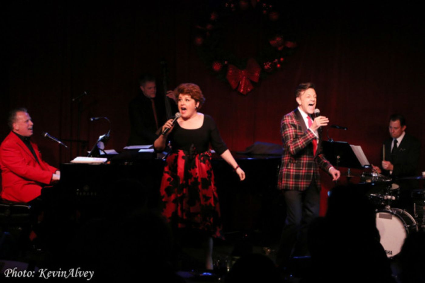 Photo Flash: 'A Swinging Birdland Christmas' Comes to Birdland Photo Flash: 'A Swinging Birdland Christmas' Comes to Birdland Image