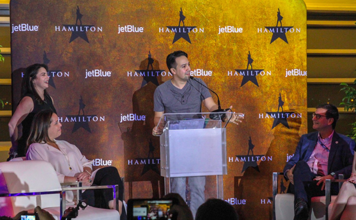 Photo Flash: Lin-Manuel Miranda Arrives In Puerto Rico For HAMILTON  Image