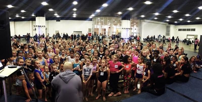 BWW INTERVIEW: MARINDA DAVIS, A DANCE TEACHER, MULTIPLE FATAL ILLNESS FIGHTER, AND CHOREOGRAPHER at NBC Dancing With The Stars Image