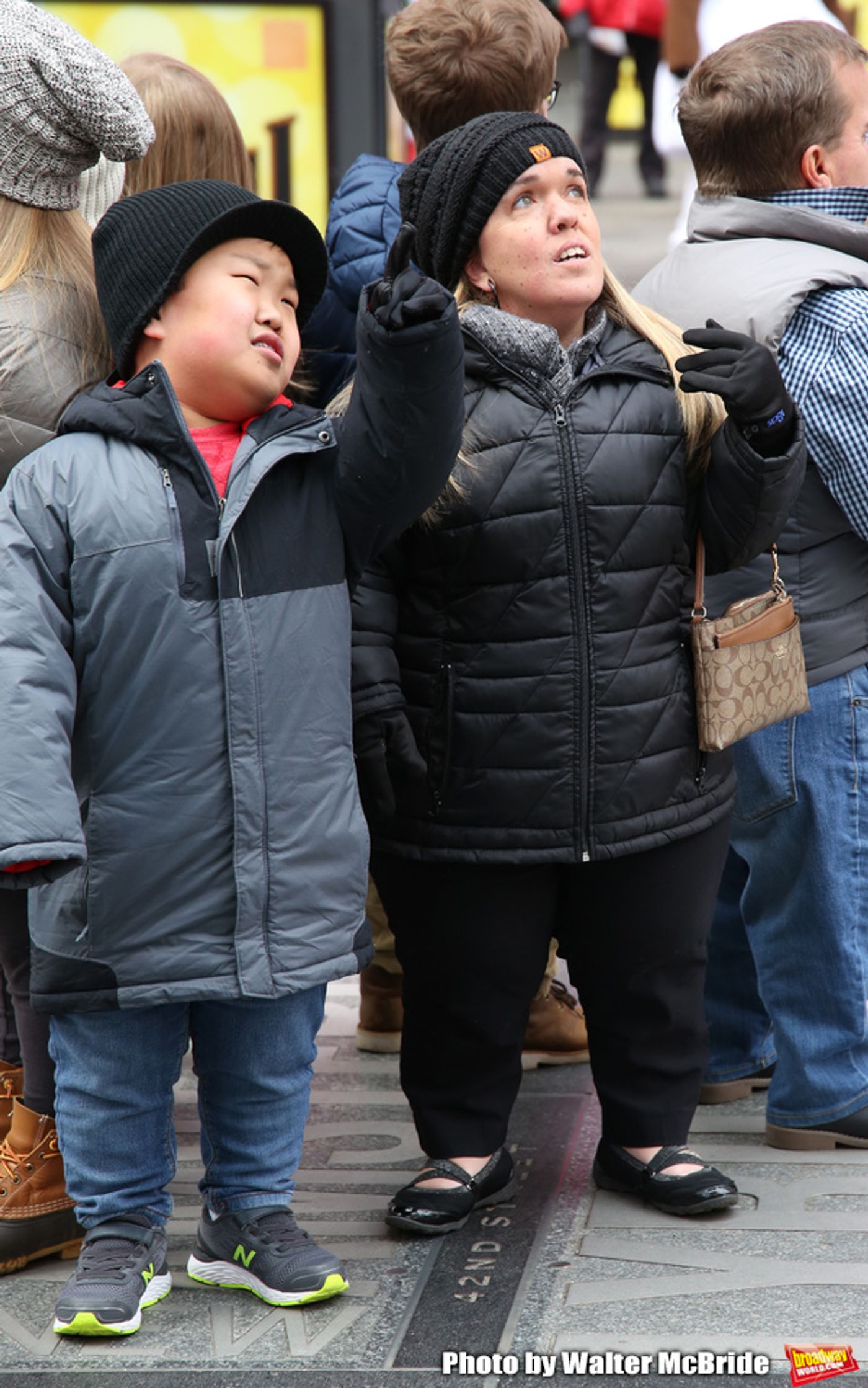 Photo Coverage: The Cast Of 7 LITTLE JOHNSTONS Film Their Visit To Times Square Photo Coverage: The Cast Of 7 LITTLE JOHNSTONS Film Their Visit To Times Square Image