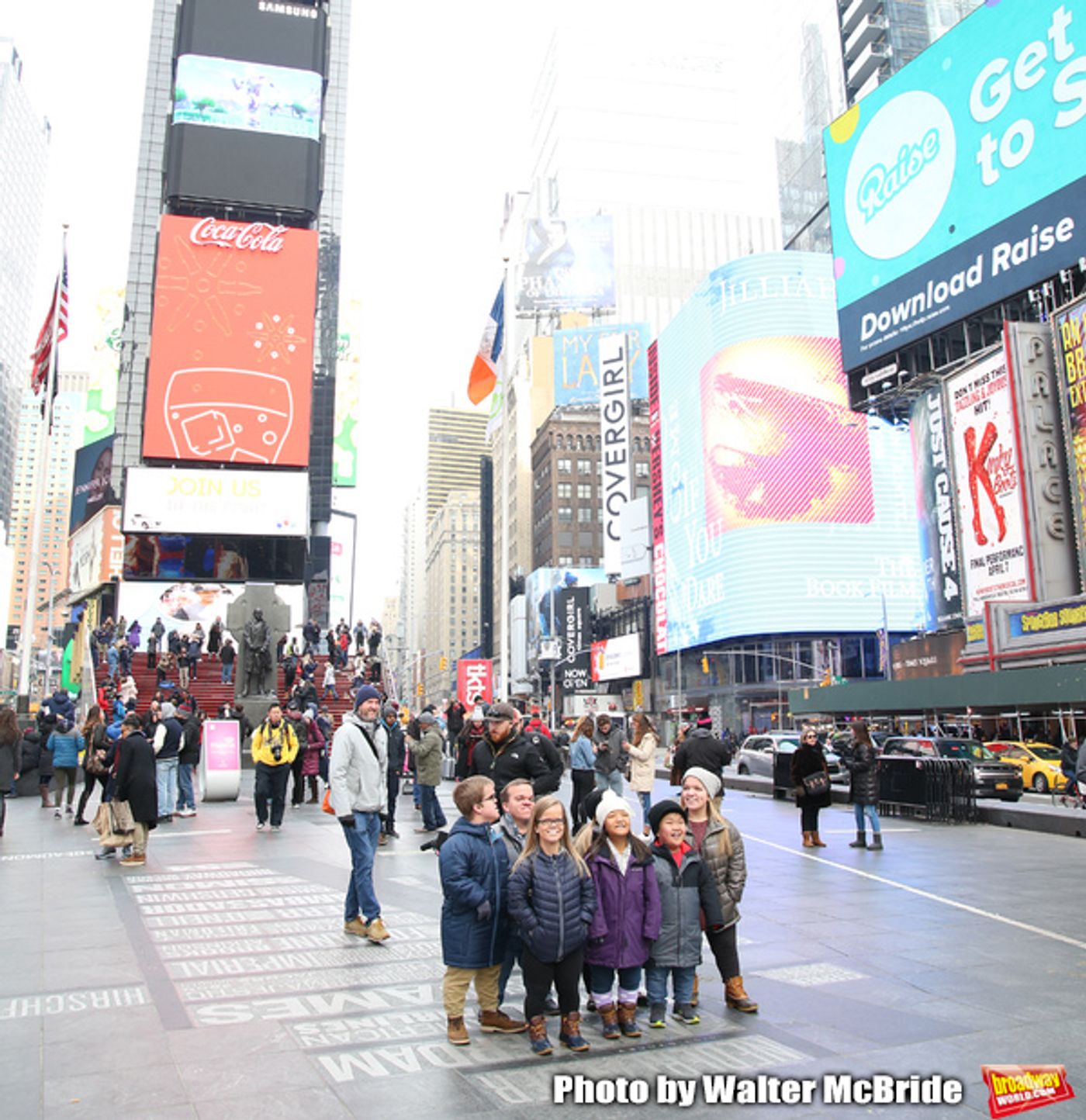 Photo Coverage: The Cast Of 7 LITTLE JOHNSTONS Film Their Visit To Times Square Photo Coverage: The Cast Of 7 LITTLE JOHNSTONS Film Their Visit To Times Square Image