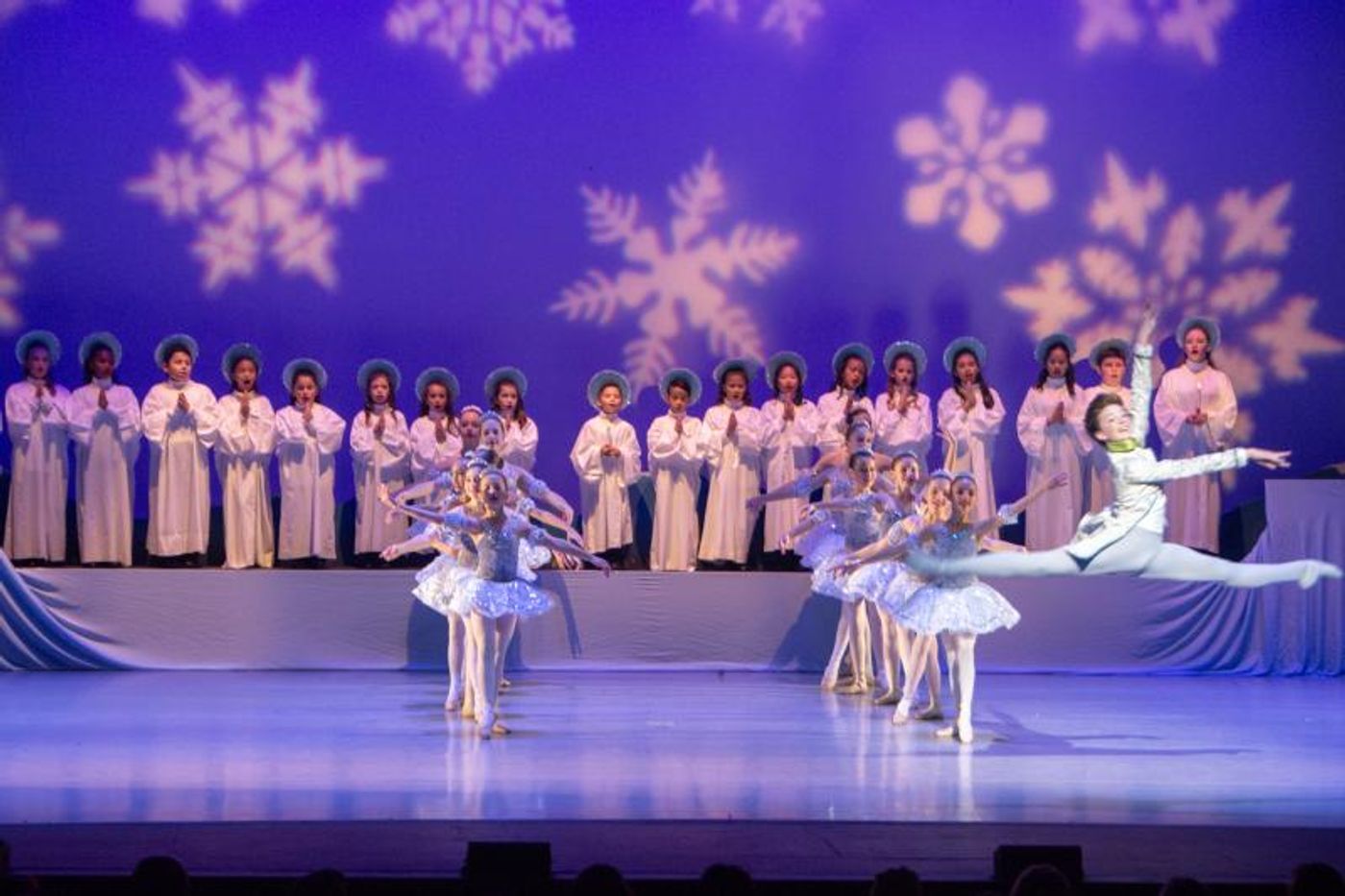 Review: Los Angeles Youth Ballet's NUTCRACKER Scores With A Delightful, Whimsical And Polished Presentation At The Alex Theatre Review: Los Angeles Youth Ballet's NUTCRACKER Scores With A Delightful, Whimsical And Polished Presentation At The Alex Theatre Image