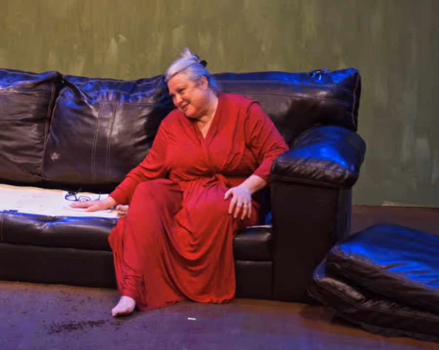 Photo Flash: First Look at Mad Horse Theatre's DEER Image