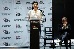 Julianna Margulies @ BroadwayWorld Julianna Margulies Photo