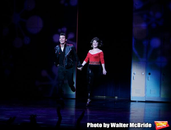 Derek Keeling & Anna Aimee White take bows as American Idol Heartthrob Ace Young make Photo