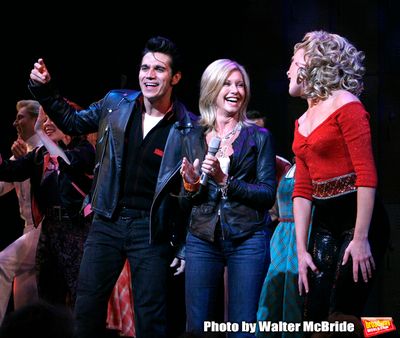 Olivia Newton John, Derek Keeling, Ashley Spencer during Olivia Newton-John is headed Photo
