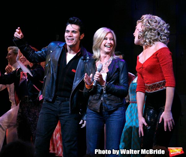 Olivia Newton John, Derek Keeling, Ashley Spencer during Olivia Newton-John is headed Photo