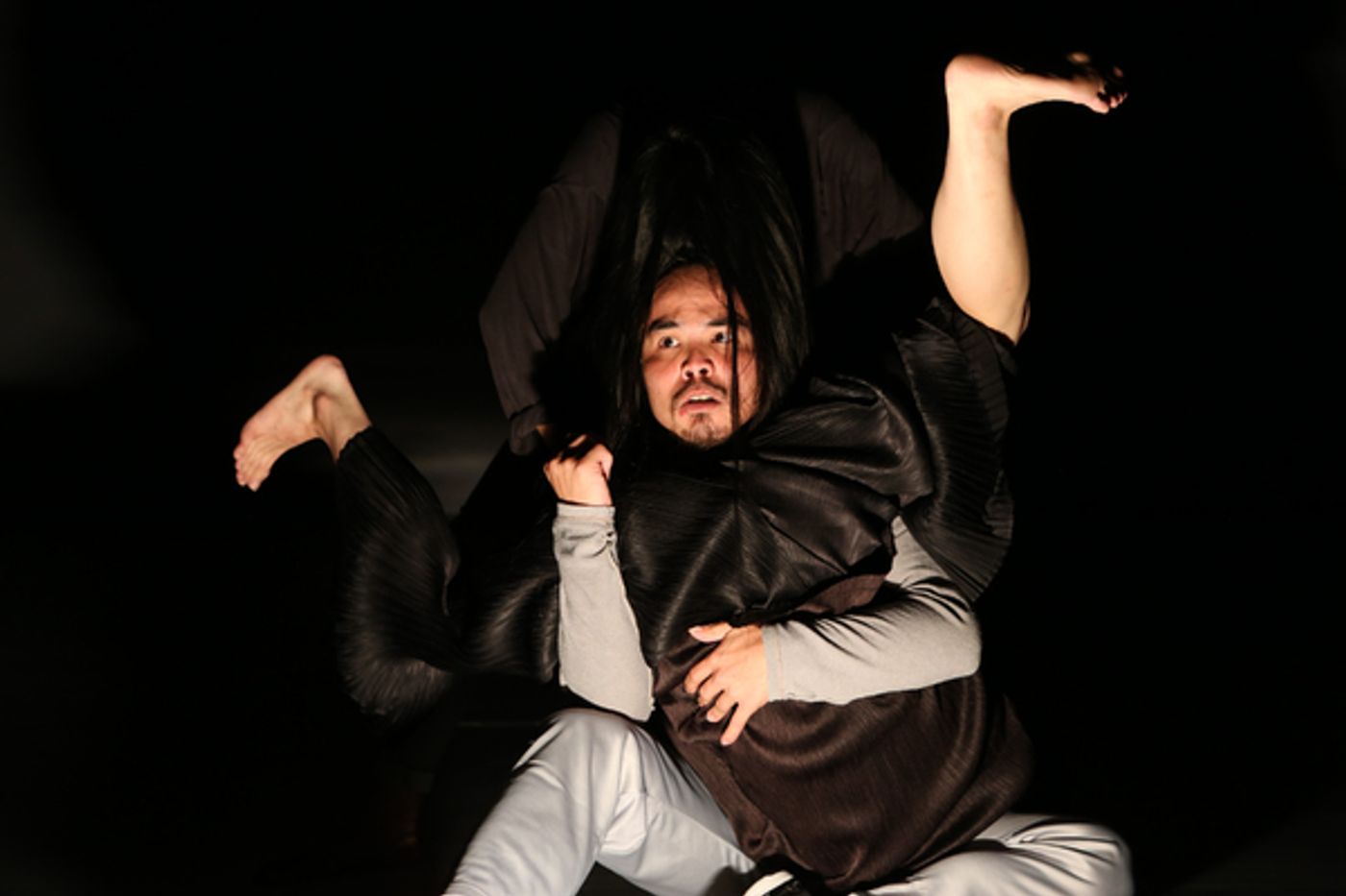 Review: CONTEMPORARY DANCE FESTIVAL: JAPAN + EAST ASIA Sets the Bar & Demonstrates a New Vocabulary Review: CONTEMPORARY DANCE FESTIVAL: JAPAN + EAST ASIA Sets the Bar & Demonstrates a New Vocabulary Image