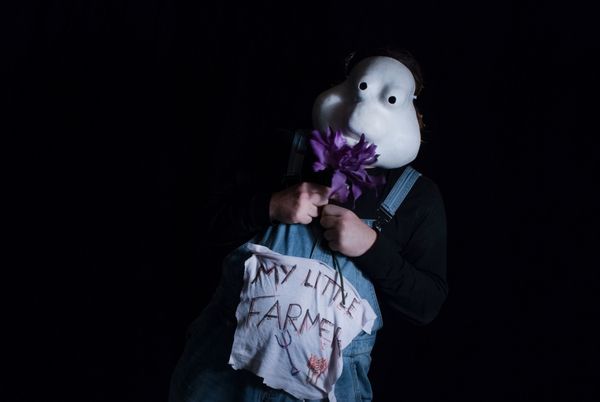 L'Appel Du Vide, featuring Justin Gray, extensively uses basel masks to explore diffe Photo