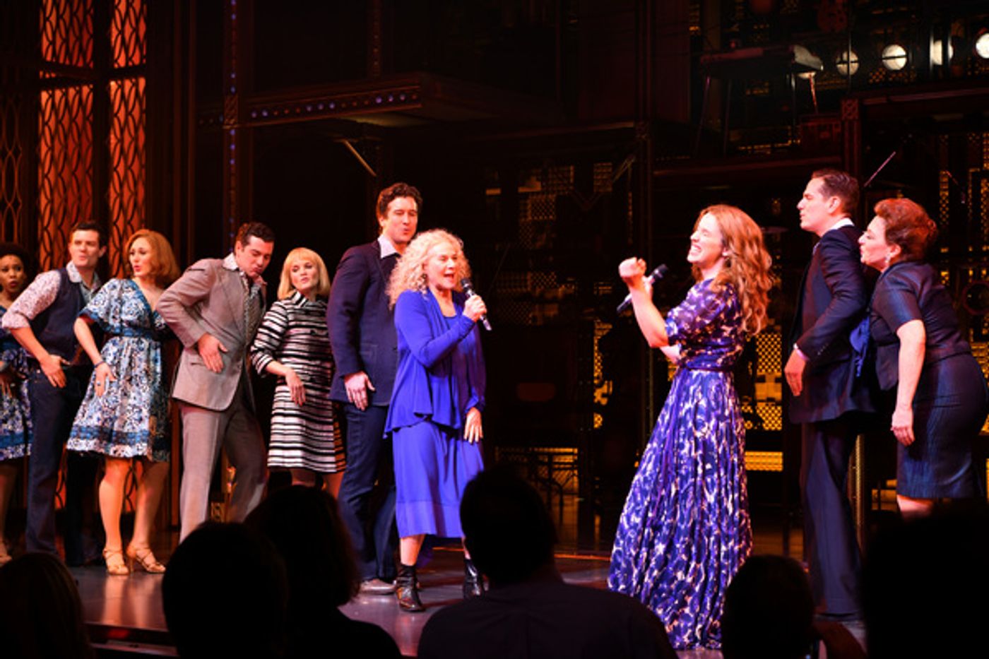 Photo Flash: Carole King Surprises the Cast of BEAUTIFUL With a Performance and Curtain Call  Image