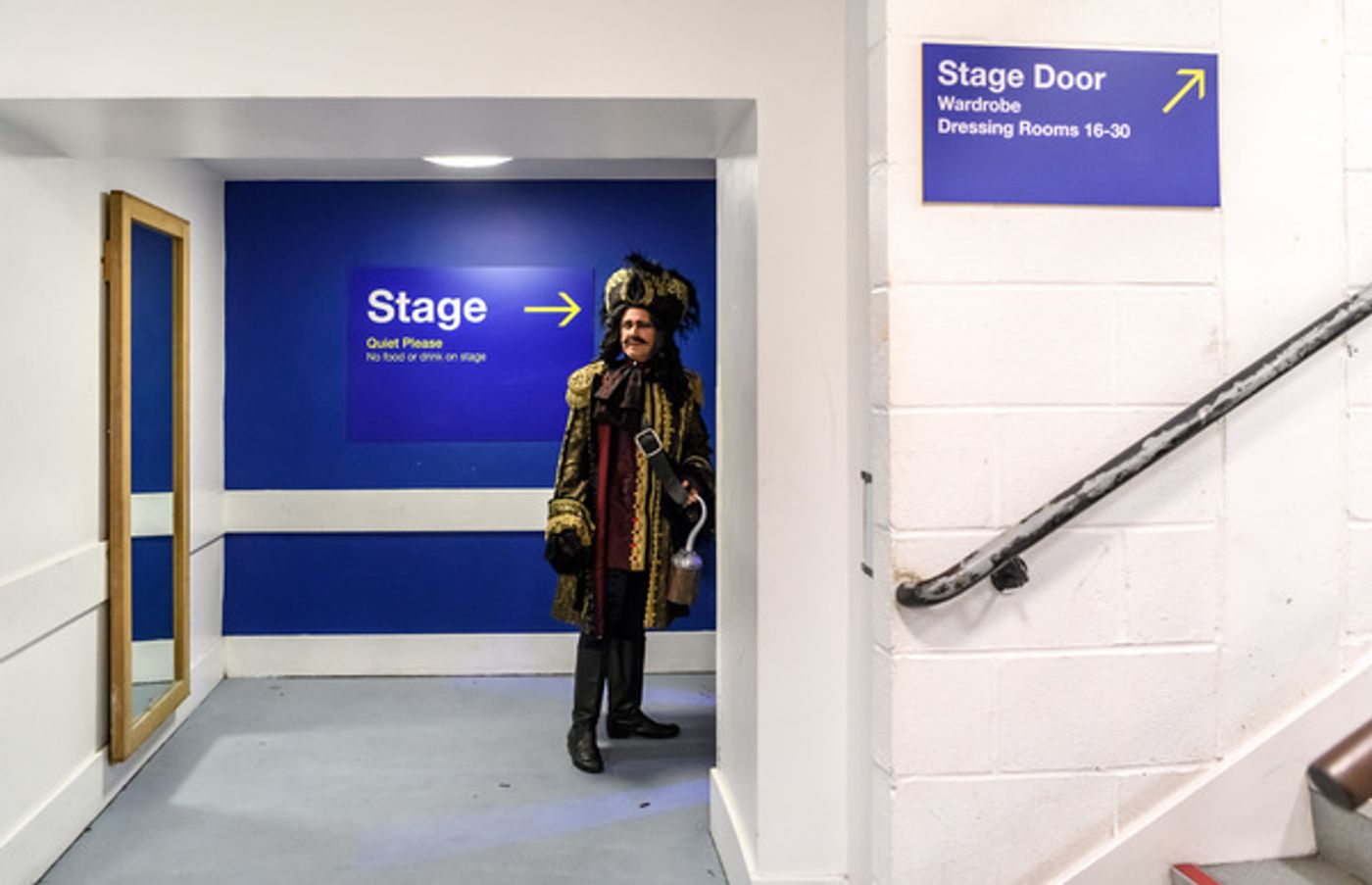 Photo Flash: Backstage at Birmingham Hippodrome's PETER PAN Photo Flash: Backstage at Birmingham Hippodrome's PETER PAN Image