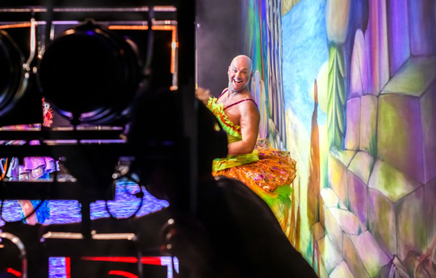 Photo Flash: Backstage at Birmingham Hippodrome's PETER PAN Photo Flash: Backstage at Birmingham Hippodrome's PETER PAN Image