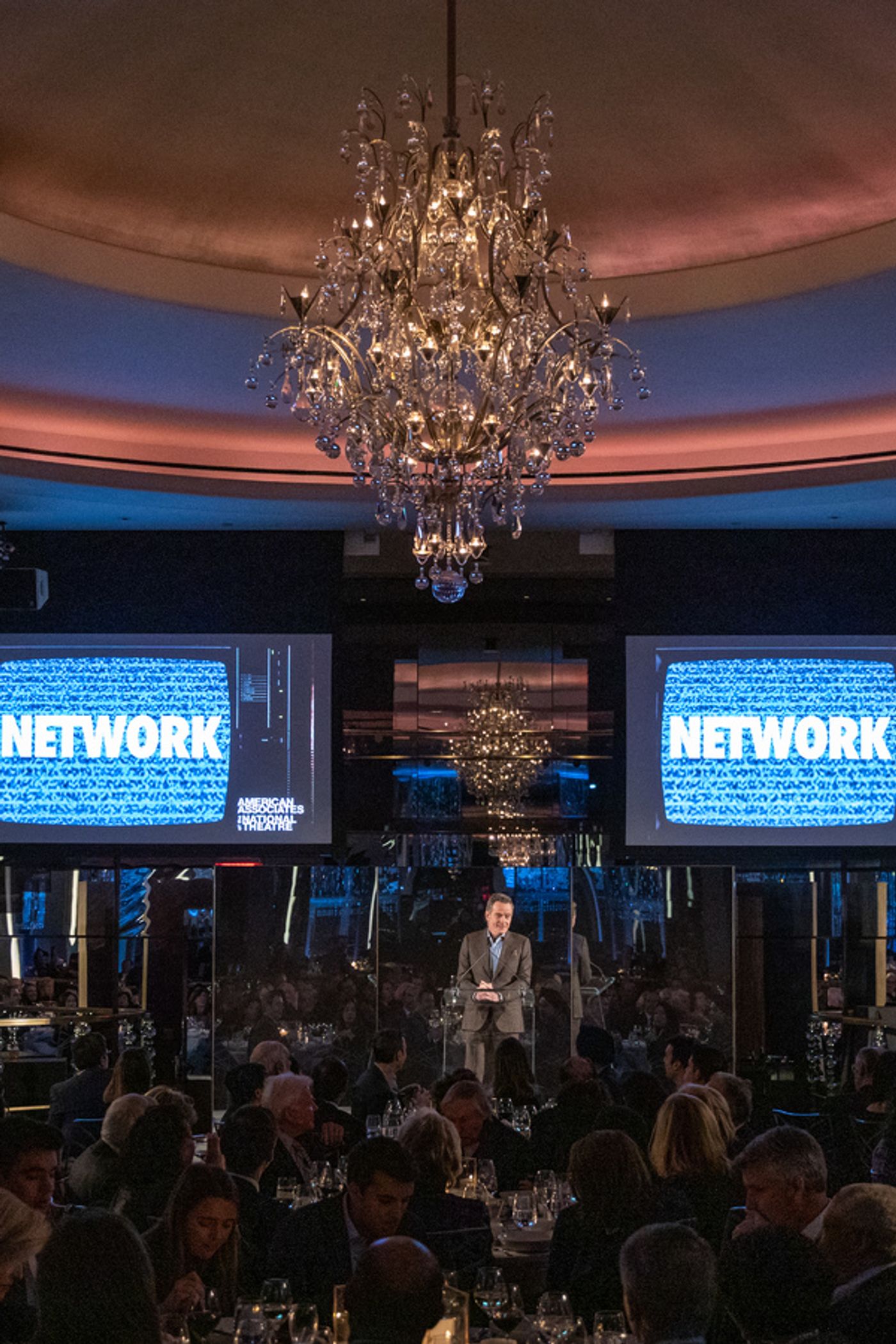 Photo Flash: Bryan Cranston, Tony Goldwyn and More Attend American Associates of The National Theatre Gala Celebrating NETWORK  Image