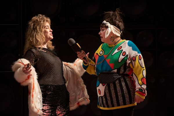 Photos: First Look at Atlantic's EDDIE AND DAVE — photo 11 of 13