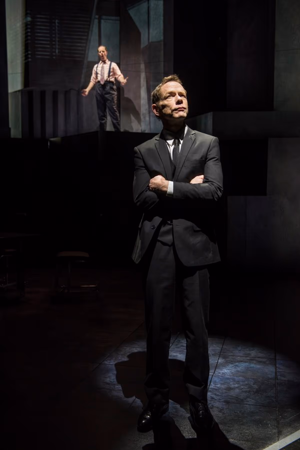 Michael Milligan (background) and Jonathan Wainwright at 