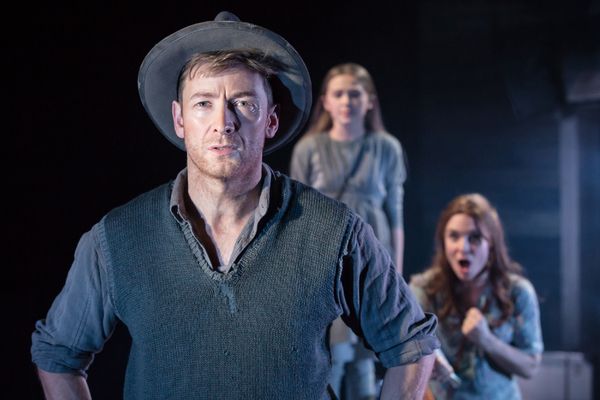 Kieron Crook (Father) Rebecca Nardin (Young Violet) Kaisa Hammarlund (Violet) Photo