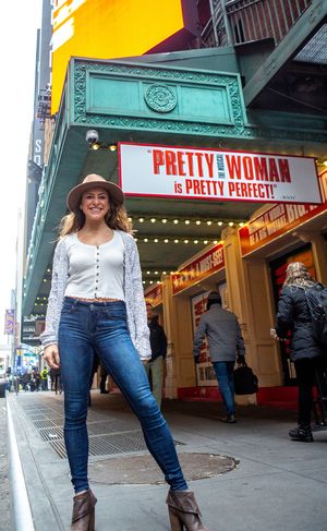 Shannon Mullen of Pretty Woman Photo
