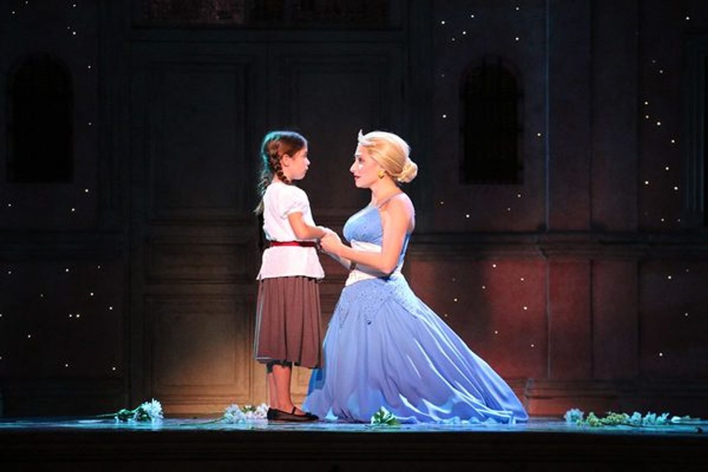 Photo Flash: EVITA Comes to Riverside Theatre Photo Flash: EVITA Comes to Riverside Theatre Image