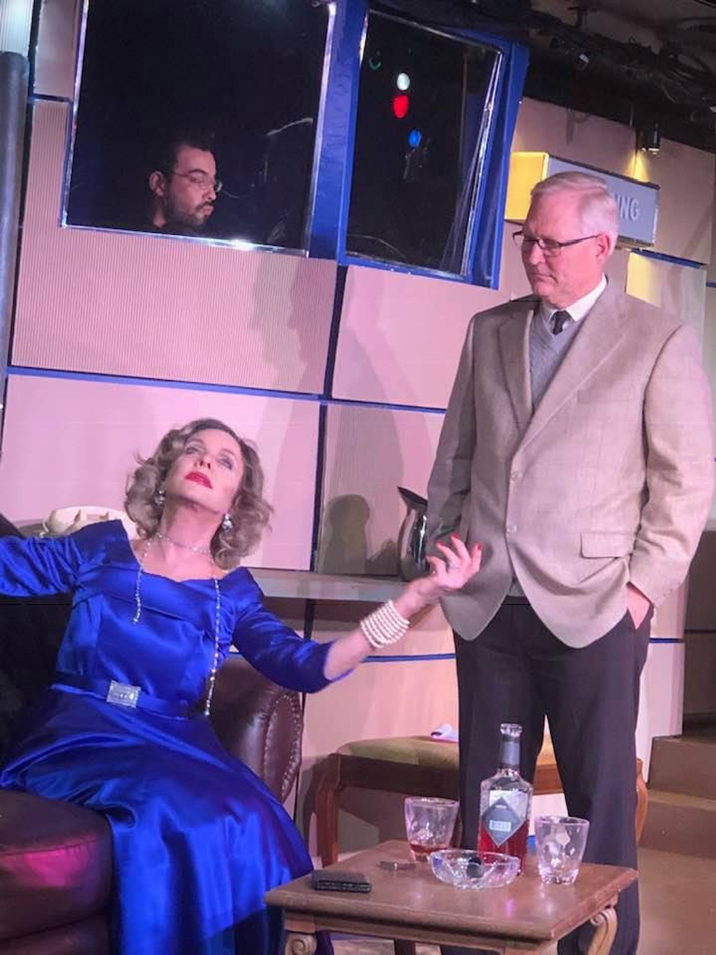 Review: Desert Rose's LOOPED is a Brilliant, Must-See Production  Image