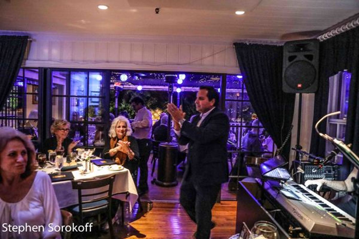 Photo Coverage: Pelican Cabaret Cafe Features Rob Russell  Image
