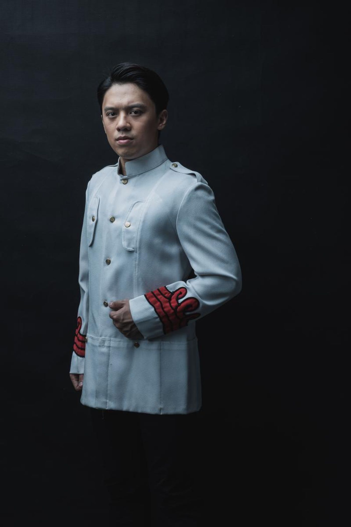 Photos: MIONG Promo Shots Released! Show Opens Feb. 15  Image