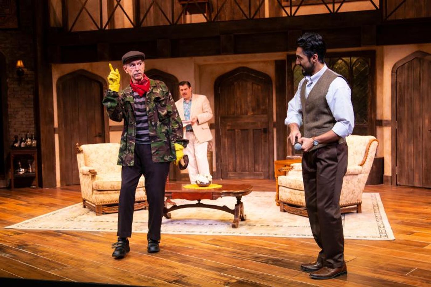 Review: NOISES OFF at TRT is a Sidesplitting Comedy Wonderfully Performed  Image