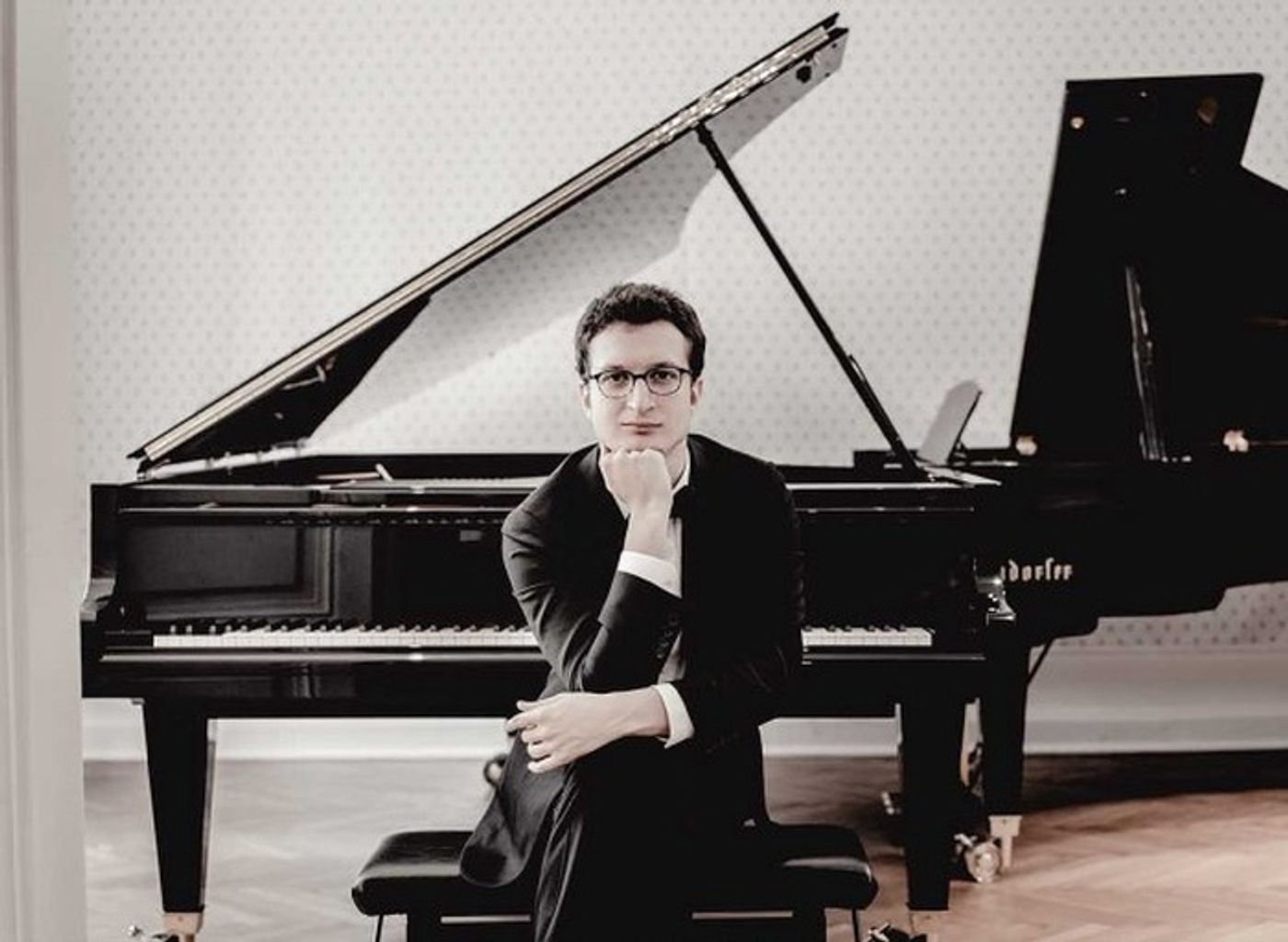 Review: MICHAEL FRANCIS CONDUCTS THE SAN DIEGO SYMPHONY IN A PROGAM OF THE YOUNG ROMANTICS at The Jacobs Music Center  Image