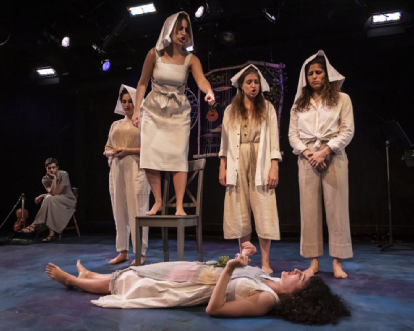 Photo Flash: BETWEEN THE THREADS At HERE  Image