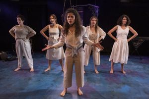 Hannah Goldman, Daniella Seidl, Lea Kalisch, Luisa Muhr, and Laura Lassy Townsend. @ BroadwayWorld Hannah Goldman, Daniella Seidl, Lea Kalisch, Luisa Muhr, and Laura Lassy Townsend. Photo