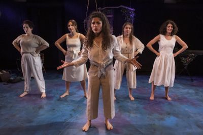 Hannah Goldman, Daniella Seidl, Lea Kalisch, Luisa Muhr, and Laura Lassy Townsend.  Photo