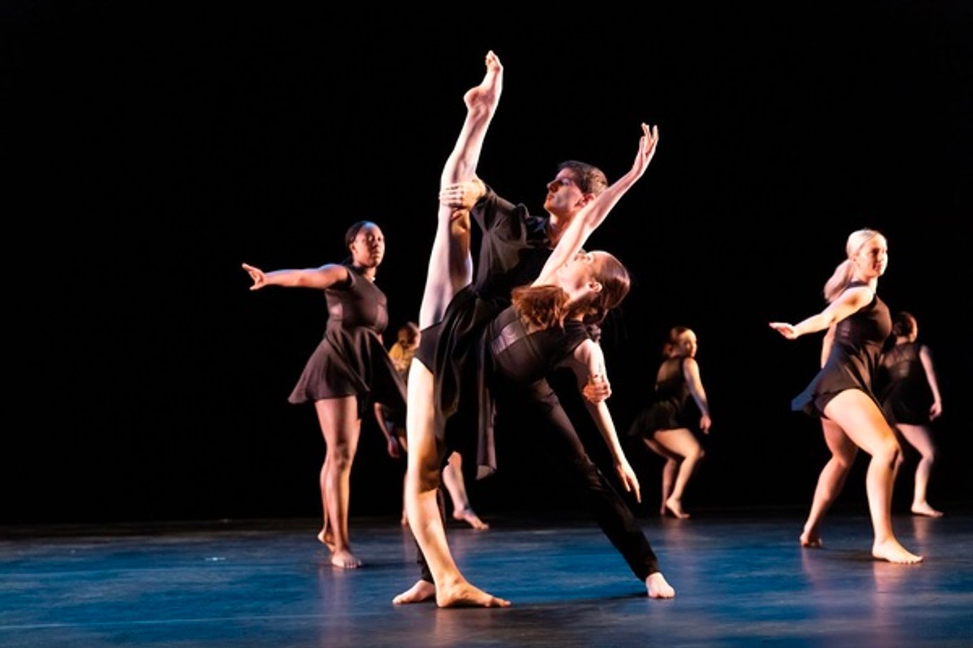 Photo Flash: Inside The Joyce's Benefit for the NYC Dance Alliance Foundation  Image