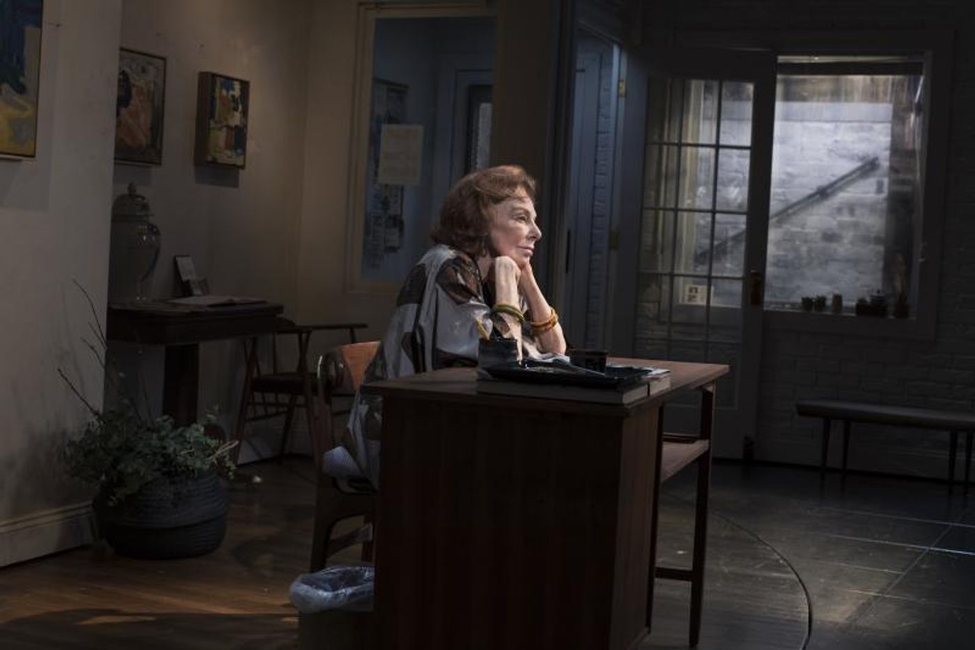 THE WAVERLY GALLERY Takes Final Broadway Bow Today  Image