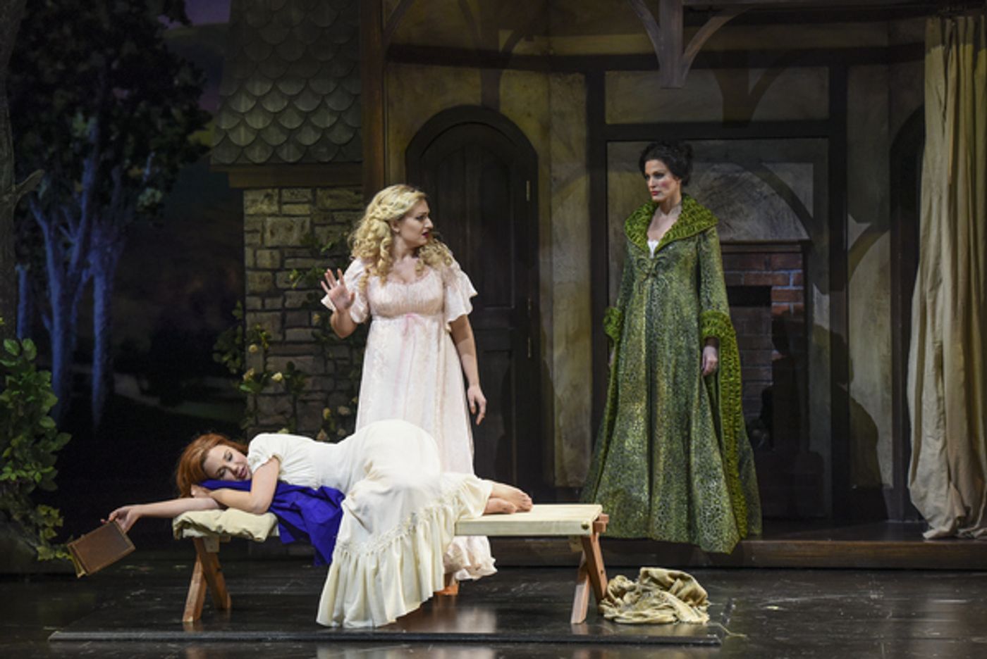 Photo Flash: First Look at the Magical Premiere of EVER AFTER  Image