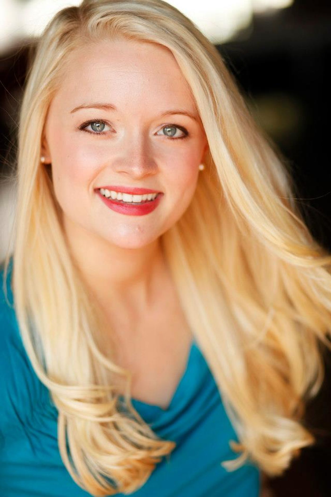 SINGIN' IN THE RAIN Opens the 2019 Season at Woodbury's Arts Center of Cannon County  Image