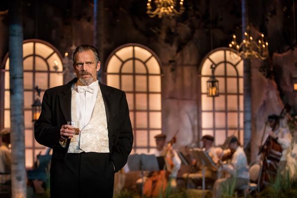 Mark Benninghofen Photo