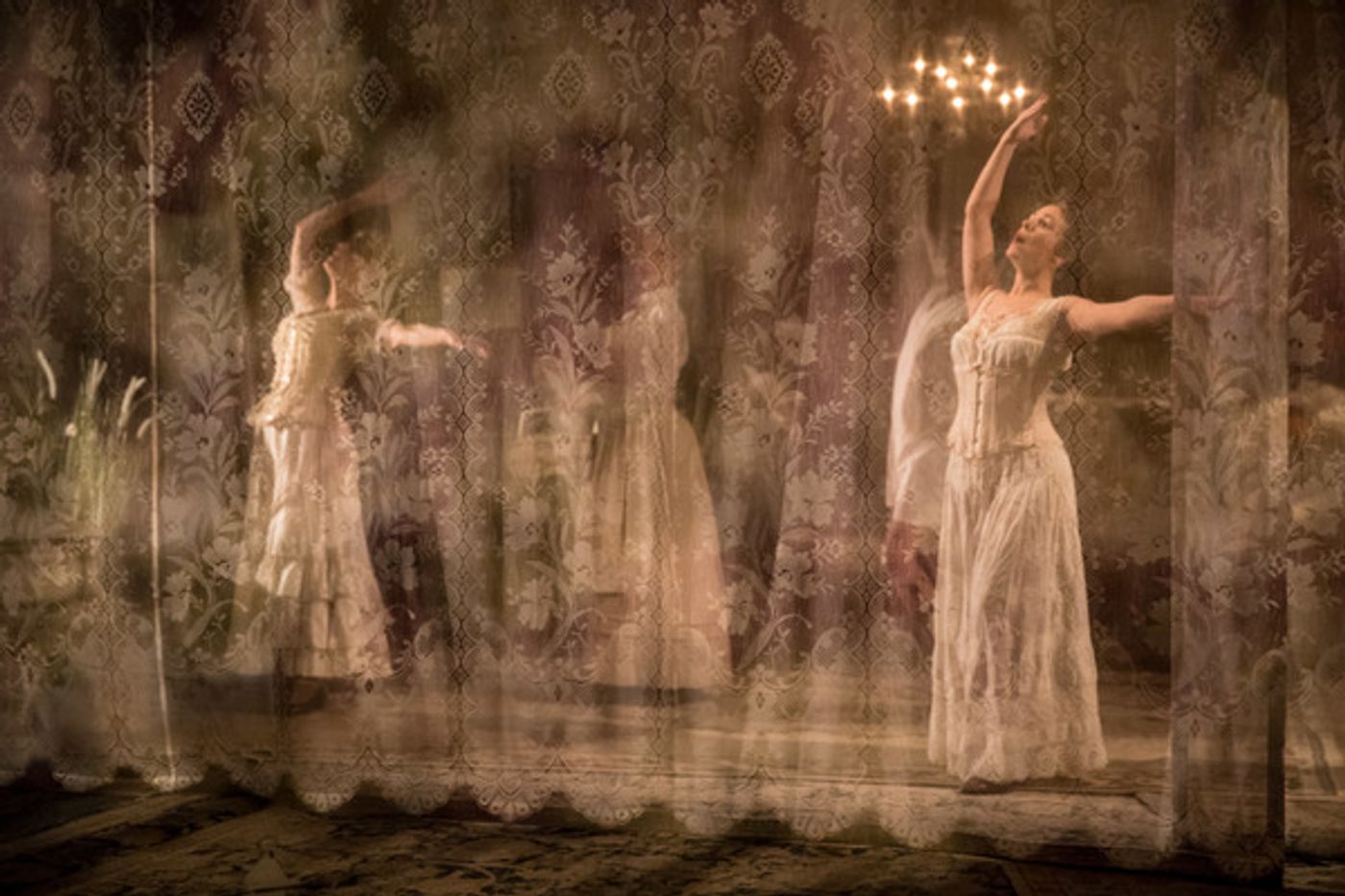 Photo Flash: First Look at Theater Latte Da's A LITTLE NIGHT MUSIC  Image